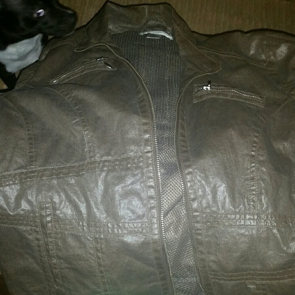 Light coat - Picture 1 of 5